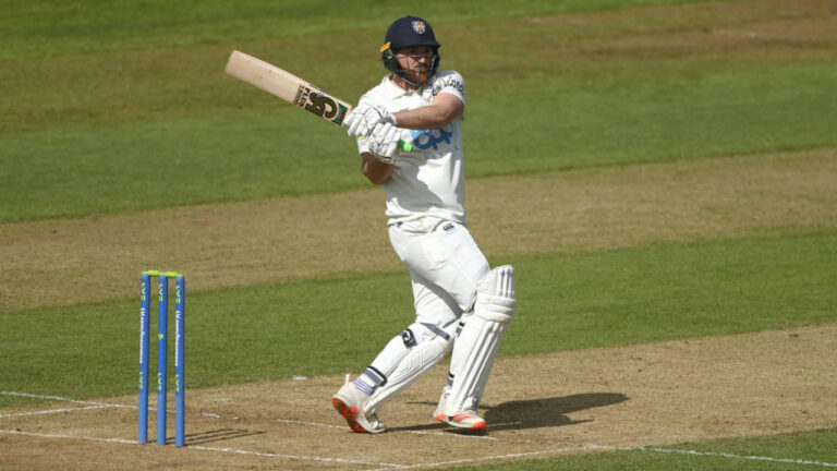 Ben Raine and Callum Parkinson Rescue Durham in County Championship Draw