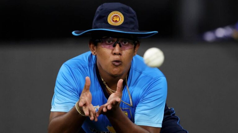 Chamari Athapaththu Retirement News: Sri Lanka Coach Jamie Siddons Confirms Future