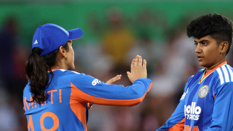 England bat first in bid to square series in Bristol against India