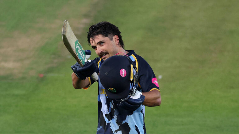 Kiran Carlson ton hands Glamorgan victory – Kiran Carlson Century Powers Glamorgan to Vitality Blast Victory